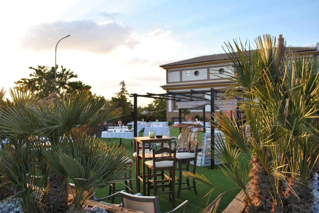 Hotel Restaurante Dama De 3*